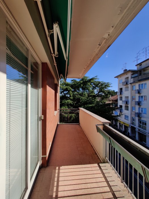 Appartamento bicamere con garage in vendita a Udine adiacenze Ospedale Civile