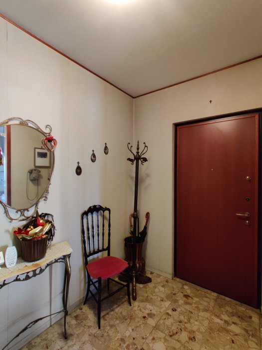 Appartamento bicamere con garage in vendita a Udine adiacenze Ospedale Civile