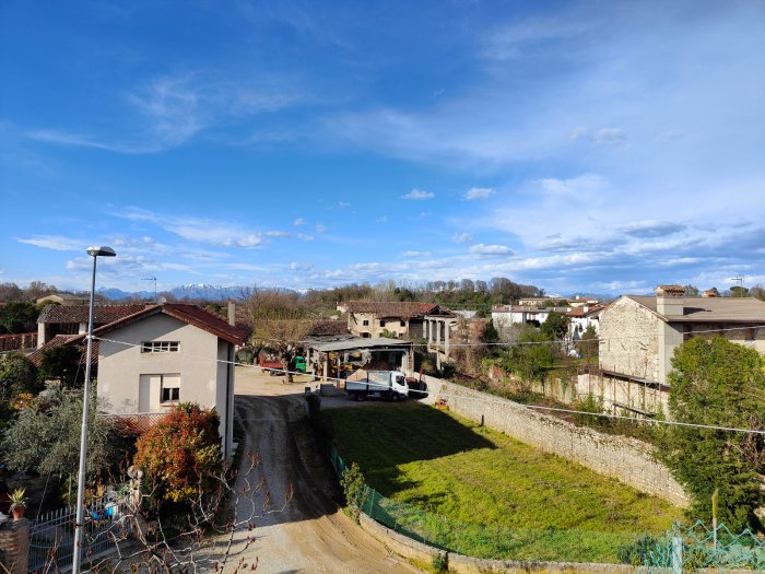 Villa singola con giardino in vendita a Pozzuolo del Friuli