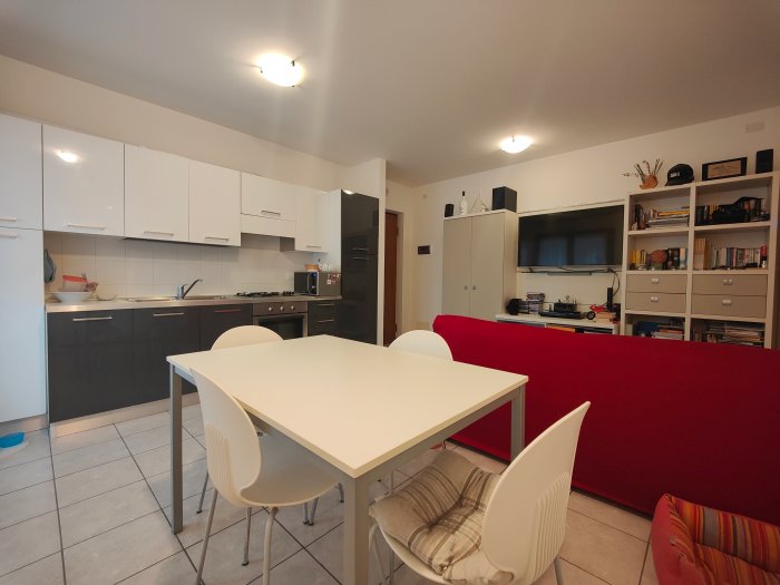Ampio miniappartamento terrazzato in vendita a Udine, fraz. Beivars